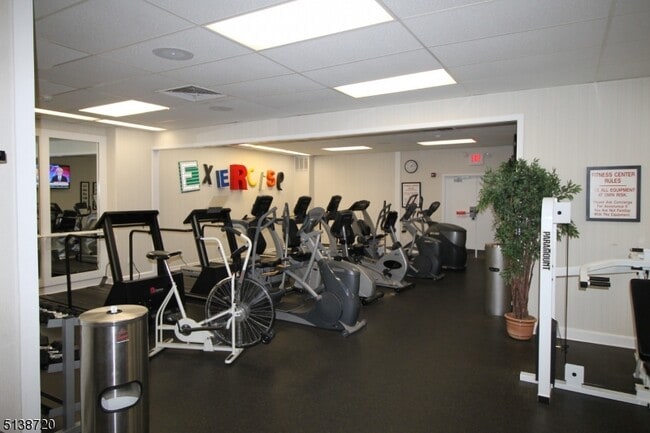 Building Photo - 2C Aaron Burr Ct