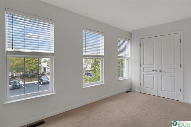 Building Photo - 8408 Saylor Ct