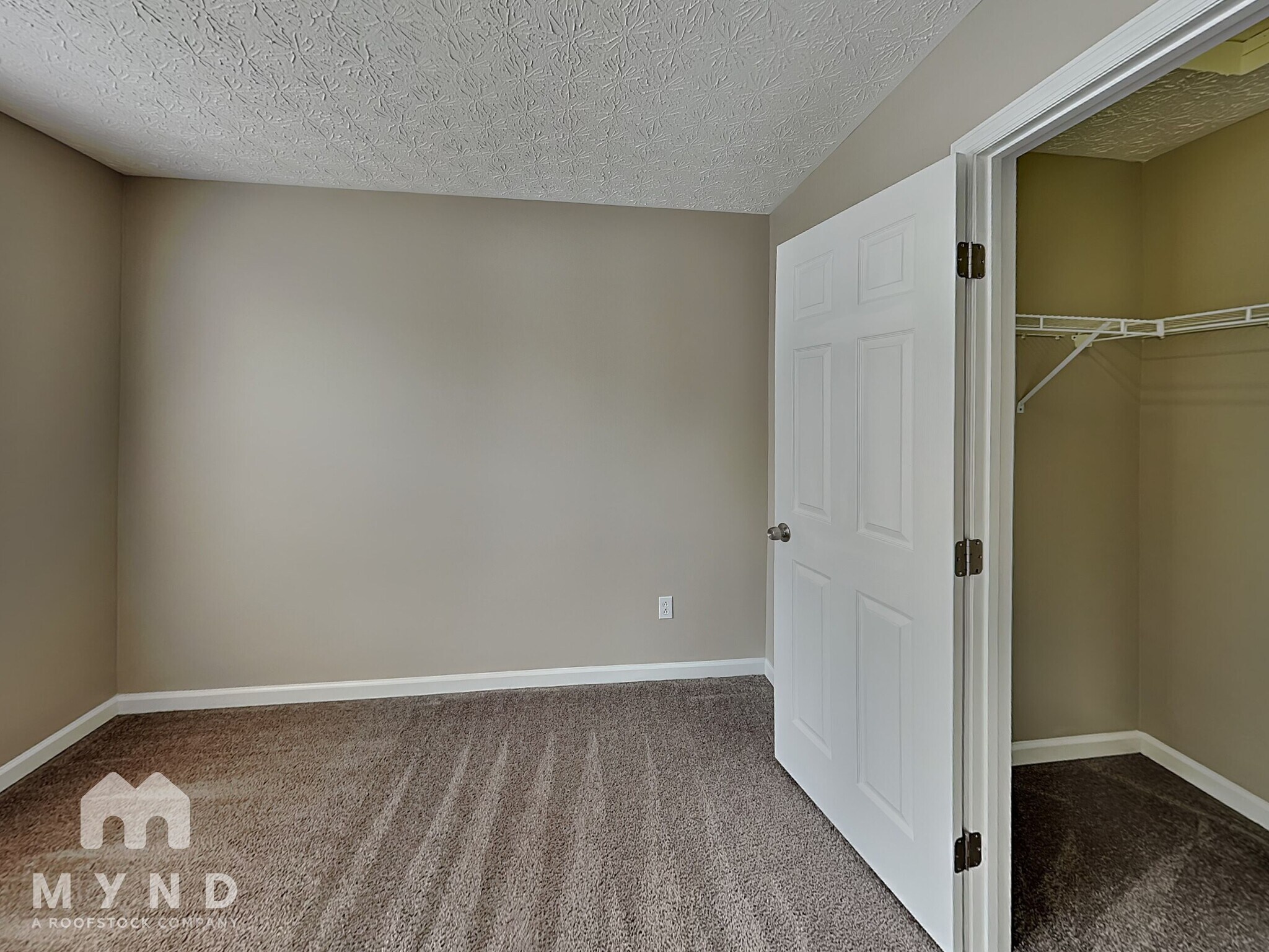 Building Photo - 2069 Prominence Dr