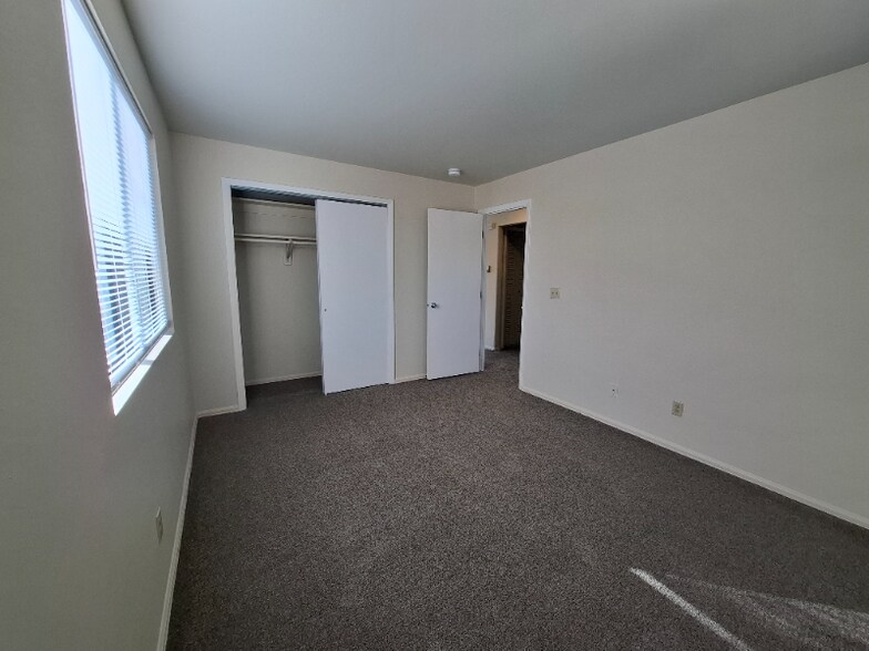 Building Photo - 3026 N Prospect St