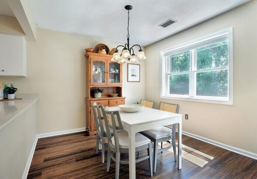 Building Photo - 3705 Tuckers Ln