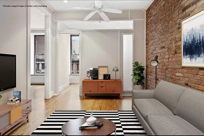 Primary Photo - 220 East 13th Street