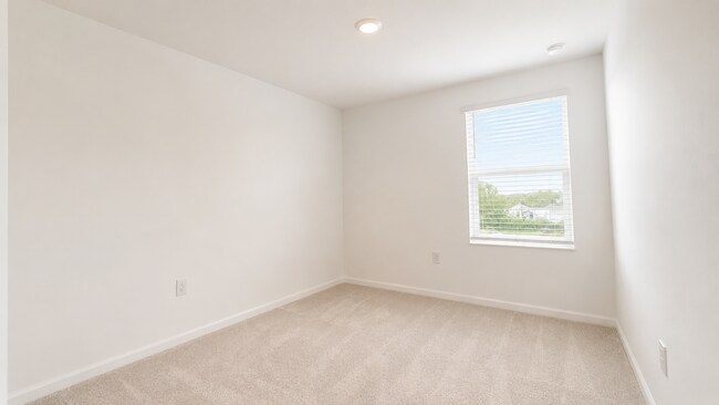 Building Photo - 3121 Novara Ln
