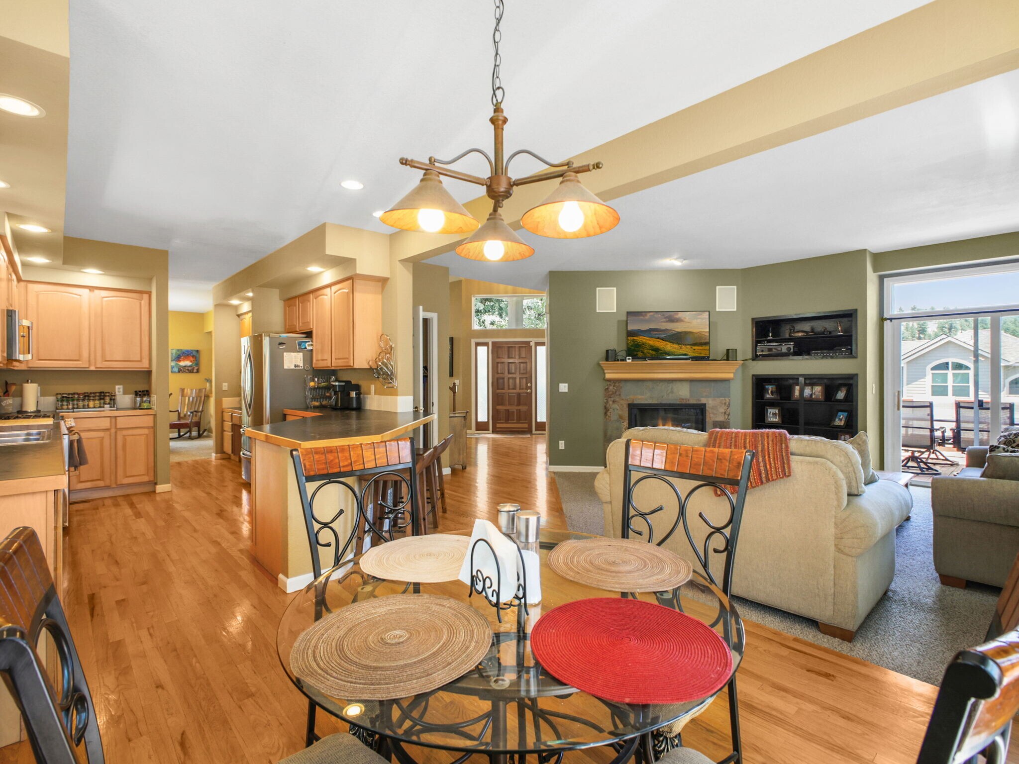 Building Photo - 3648 Heatherwood Way