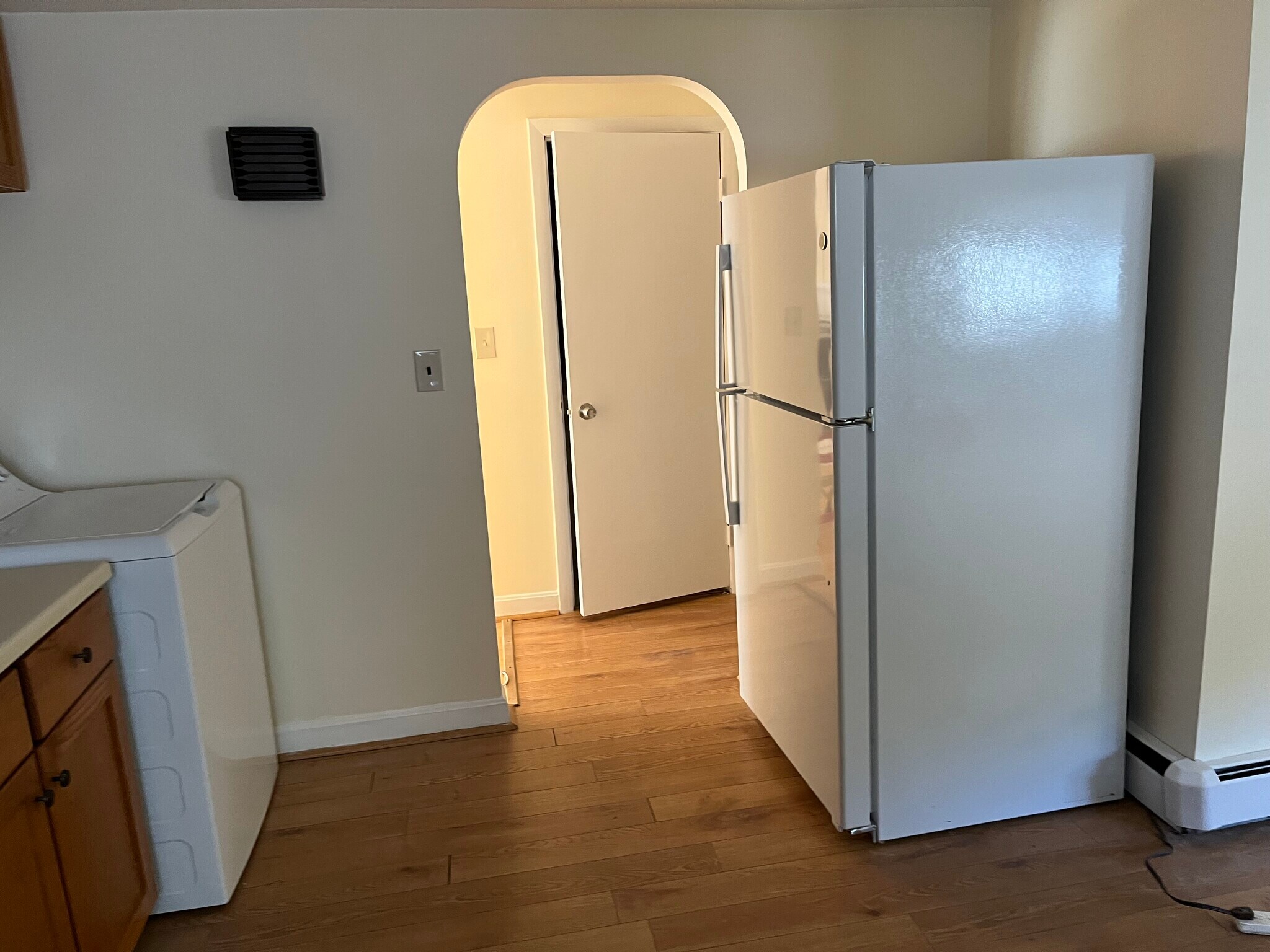 Building Photo - 31 Bridge St