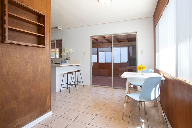 Building Photo - 3536 Wawona Dr