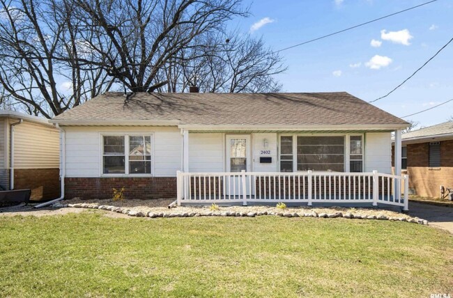 Primary Photo - 2402 Court St