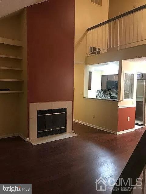 Building Photo - 8402 Tamarron Dr