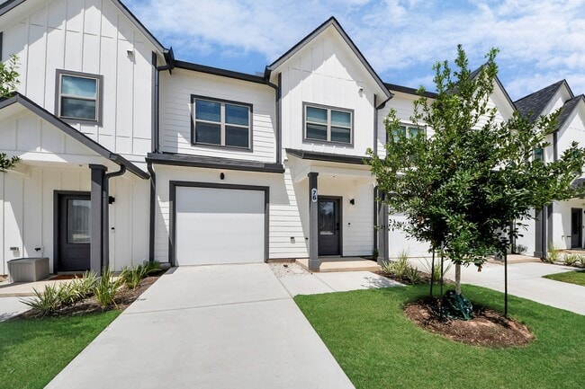 Building Photo - 7711 Longmire Rd