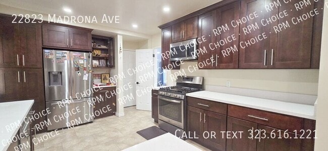 Building Photo - 22823 Madrona Ave