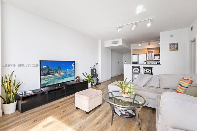 Building Photo - 325 S Biscayne Blvd