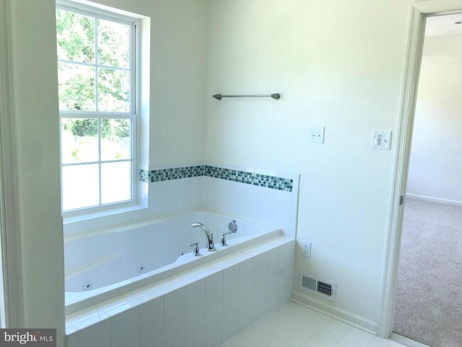 Building Photo - 116 Grissom Dr