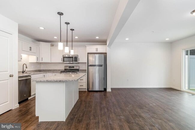 Building Photo - 8177 Haley Ct