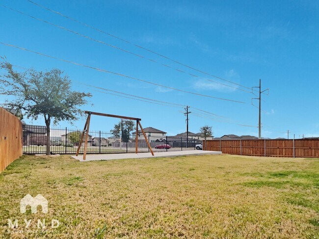 Building Photo - 317 Rusk Bluff Ave