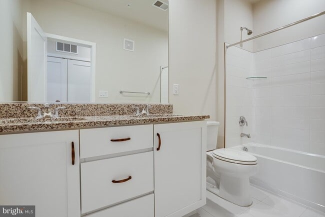 Building Photo - 7410 Backett Wood Ter