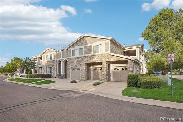 Building Photo - 4271 S Blackhawk Cir