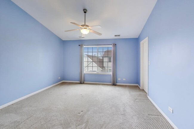 Building Photo - 2427 Daybreak Ct