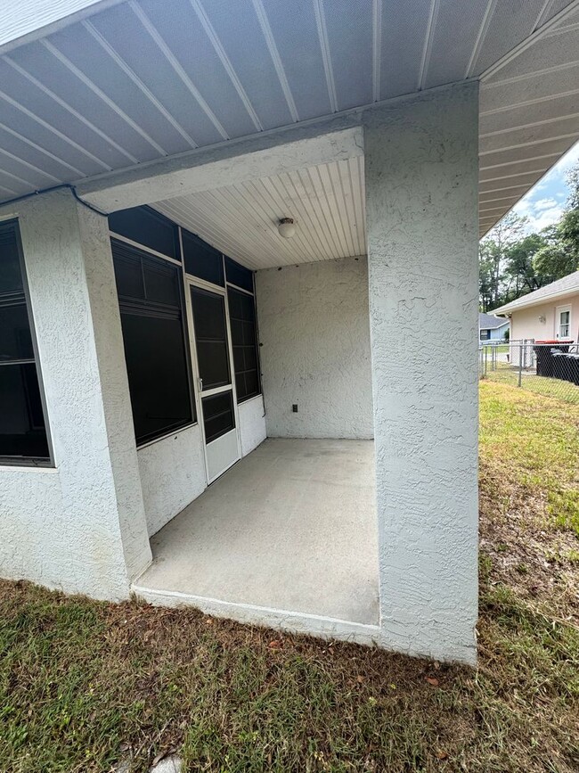 Building Photo - Charming 3BR/2BA Home in Countryside Estat...