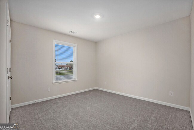 Building Photo - 149 Hosch St