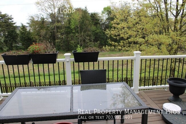 Building Photo - 8748 Lords View Loop