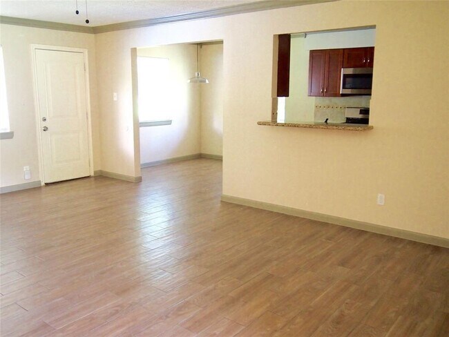Building Photo - 20729 Marilyn Ln