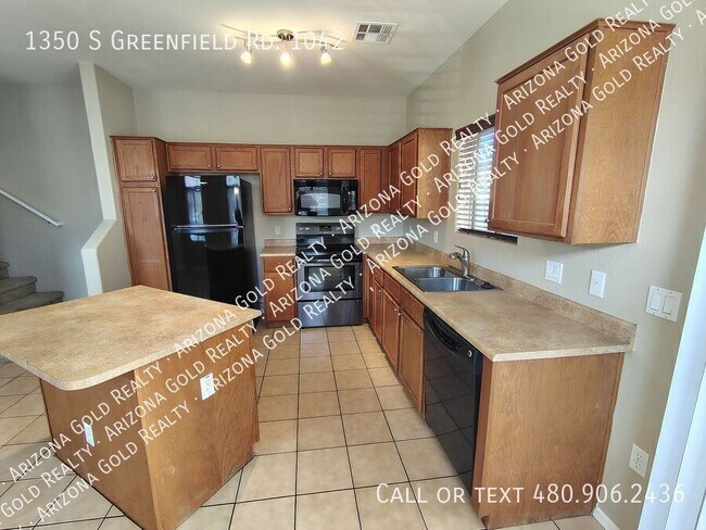 Building Photo - 1350 S Greenfield Rd