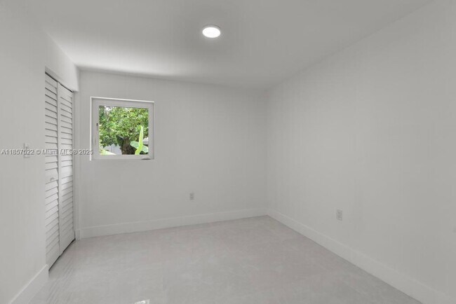 Building Photo - 1116 NW 51st Terrace