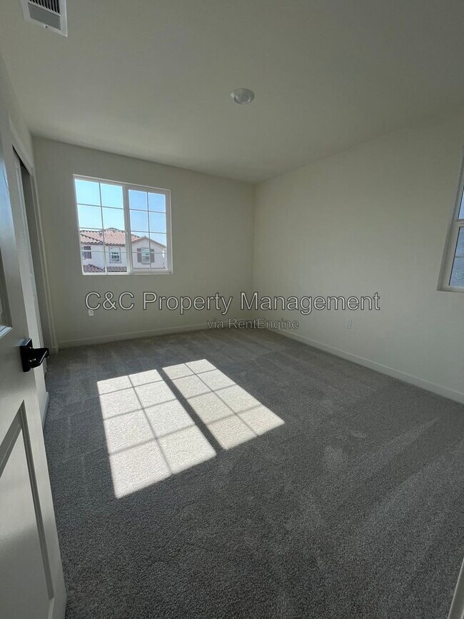 Building Photo - 10278 W Solvita Wy