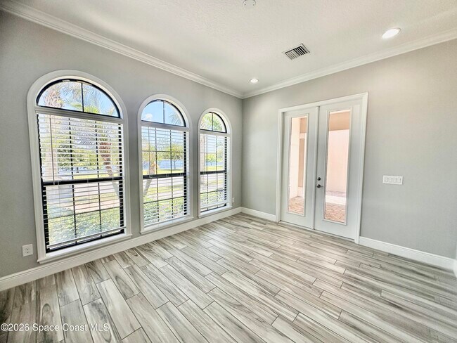 Building Photo - 2523 Rodina Dr