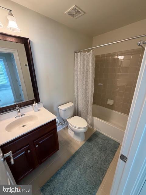 Building Photo - 320 Pink Azalea Terrace SE