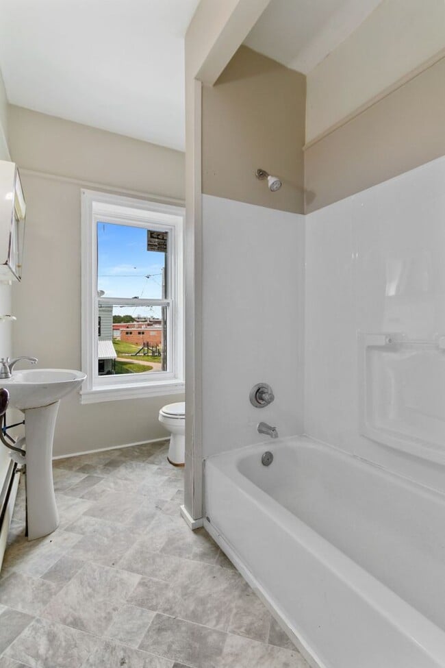 Building Photo - Coming Soon- Spacious 3-bedroom home Locat...