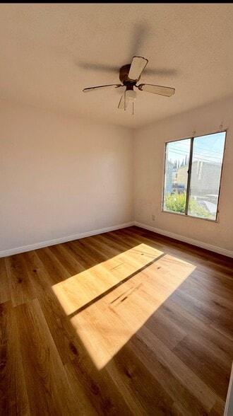 Building Photo - 124 W 95th St