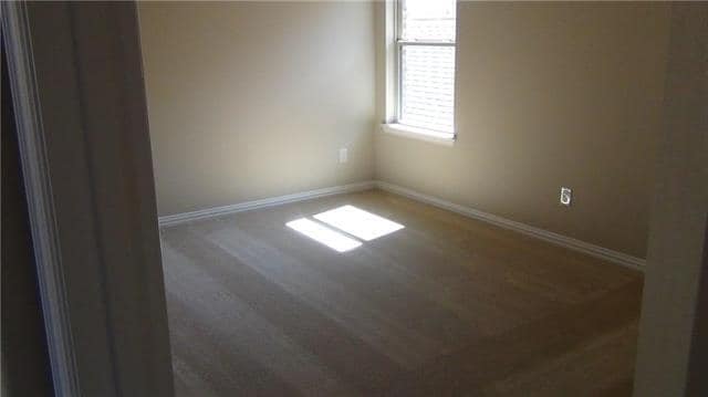 Building Photo - 841 Kirby Dr