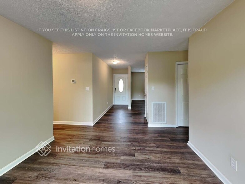 Building Photo - 110 Cartway Ln