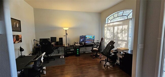 Building Photo - 1934 Abbey Ridge Dr