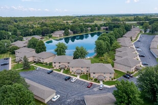 Aerial - Cedar Lake Apartments