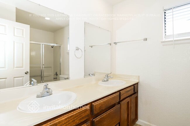 Building Photo - 1241 Countryside Ln