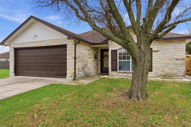 Building Photo - 411 Copper Ln