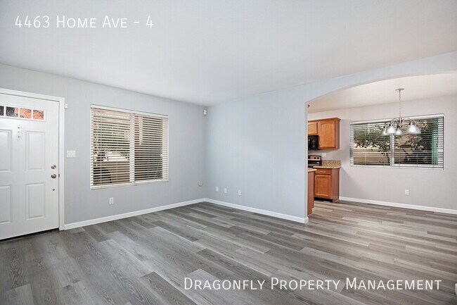 Building Photo - 4463 Home Ave