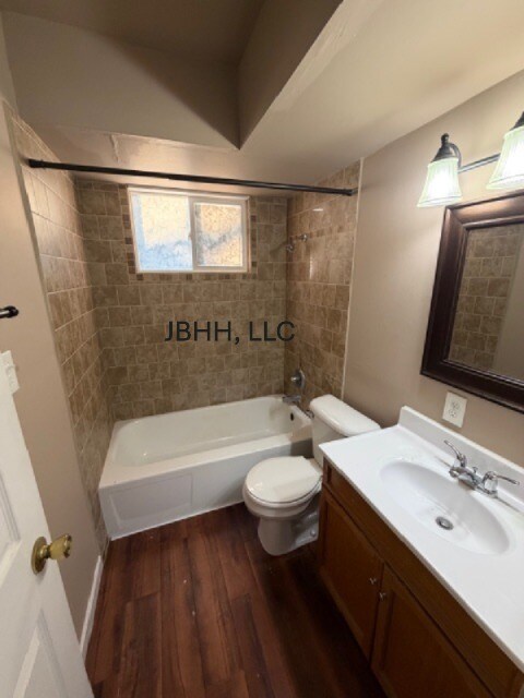 Building Photo - 3207 N Peoria Ave