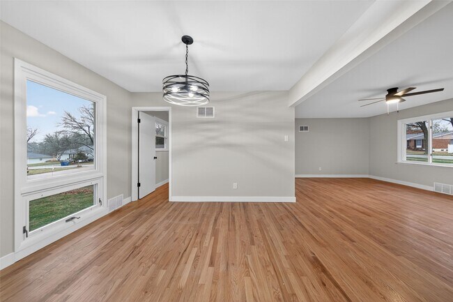 Building Photo - 67 Strecker Rd