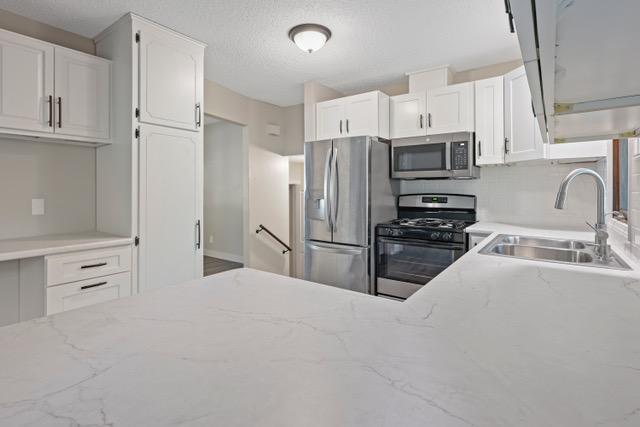 Building Photo - 5829 Winnetka Ave N