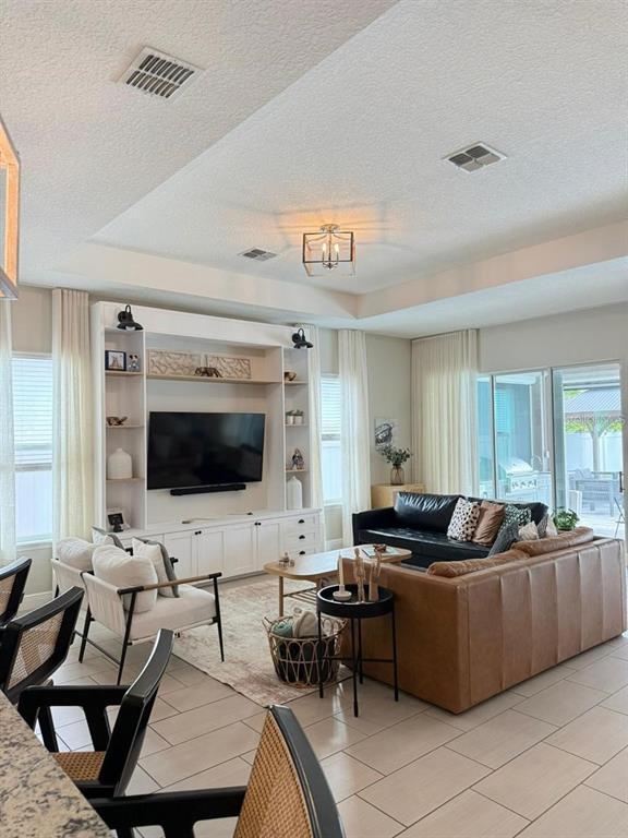 Building Photo - 15372 Gilligan Ct