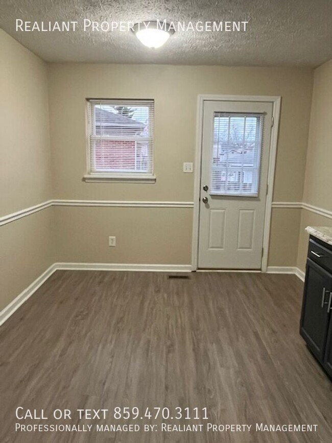 Building Photo - 229 Shreveport Dr