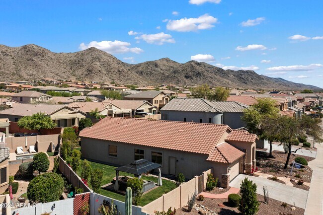Building Photo - 3010 W Glenhaven Dr