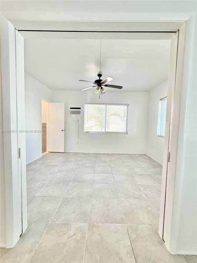 Building Photo - 212 Phoenetia Ave