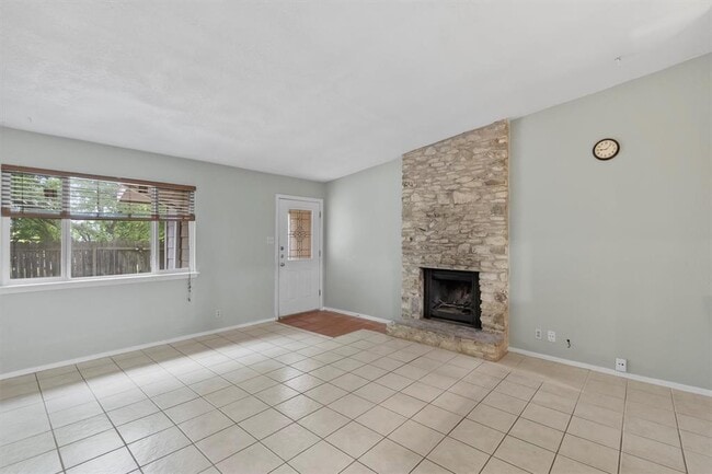 Building Photo - 11908 Broad Oaks Dr