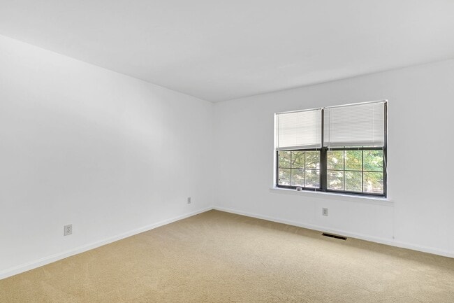 Building Photo - Call Sabrina Thomas at 757-767-0767 for more information