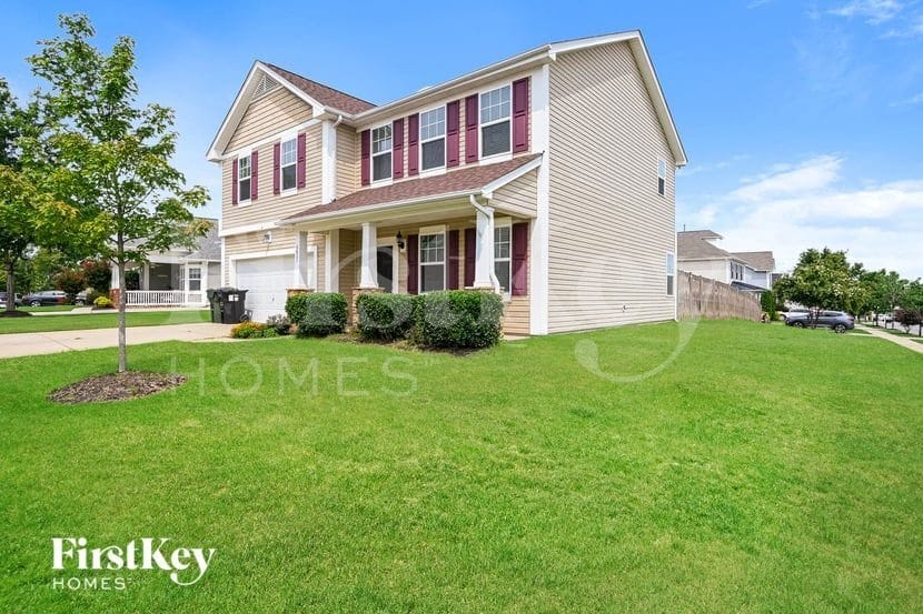 Building Photo - 4637 Triumph Dr SW