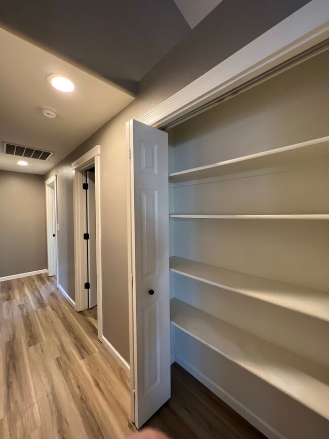 Building Photo - Well Sought-Out Junction City Three Bedroom